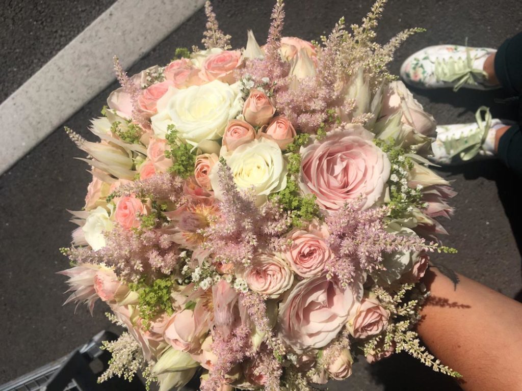 decoration-florale-mariage-cornebarrieu